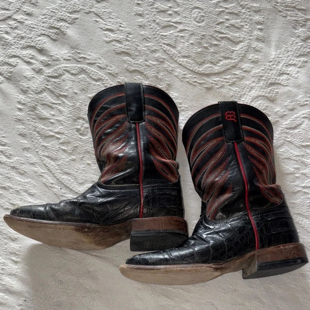 Gently Loved Anderson Bean Kids Boot - Black Caiman Print “Unisex”
